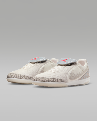 NIKE公式】ジョーダン ティエンポ ストリートガト SE インドアコート